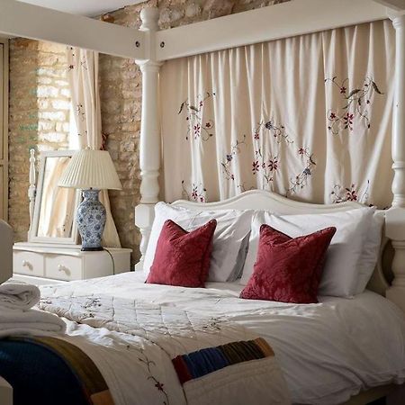 Stanton House, 6 Bedroom, 5 Bath كيلتنهام المظهر الخارجي الصورة